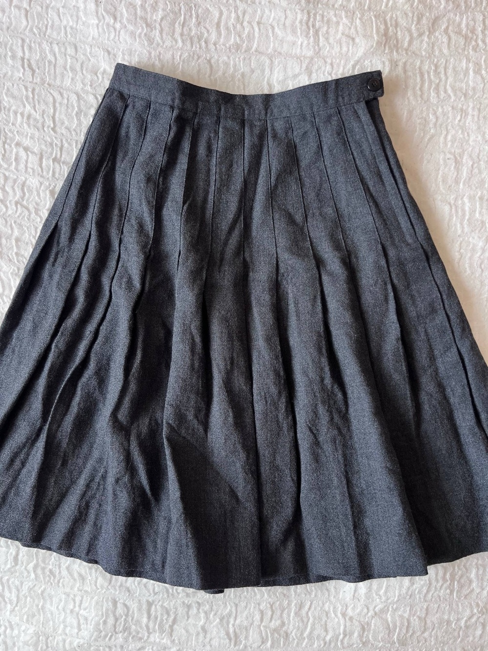 Vintage Gray Pleated Midi Skirt Size 6 Wool Blend